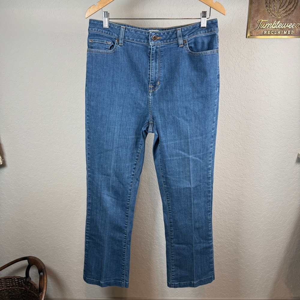 LL‎ Bean Classic Fit Straight Leg Jeans Medium Wash Blue Womens 14 MT 504930